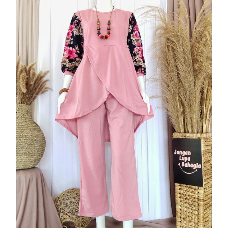 ONE SET CELANA & TUNIK VOXY KAOS HALUS LENGAN BUNGA