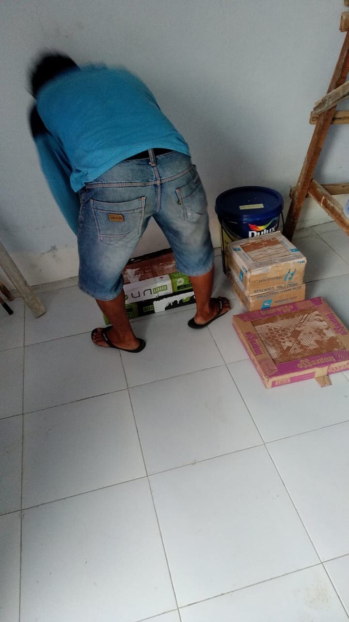 Keramik Lantai Kamar Mandi 25x25 Fuji Sisik