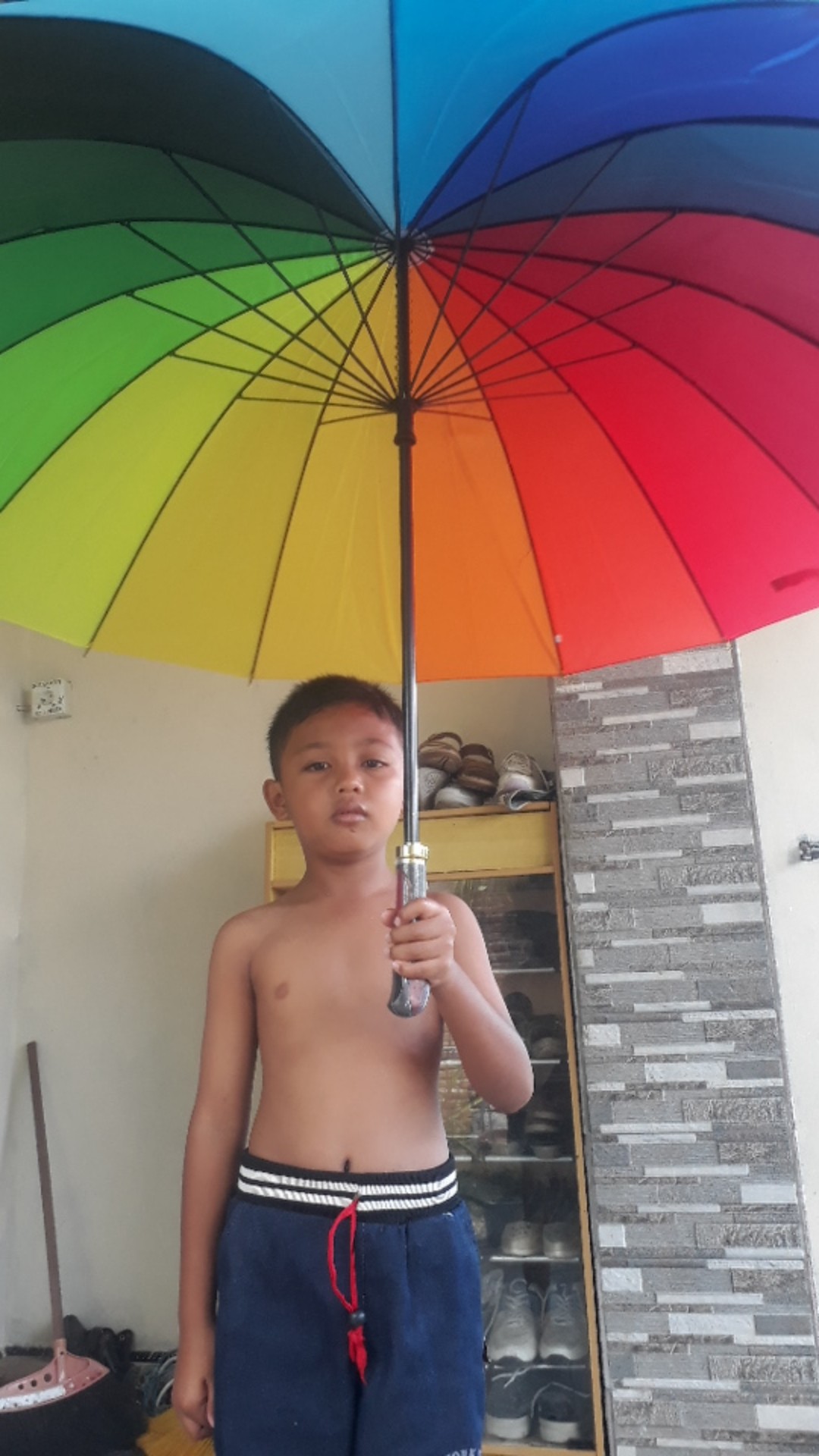 Payung Jumbo Pelangi