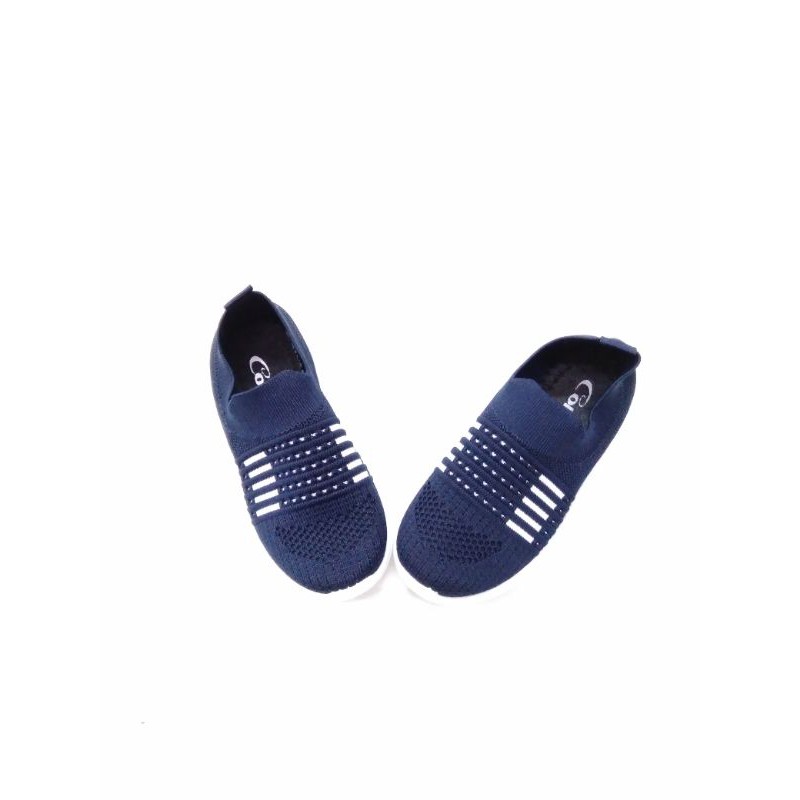 Sepatu slip on anak k COLLEGE art A 68