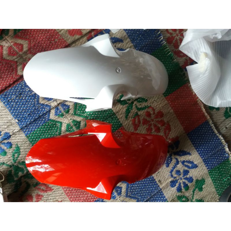 Slebor depan CB 150R atau CBR 150R new streetFire