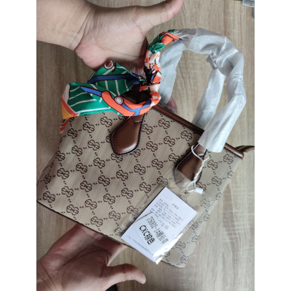 TAS SLEMPANG SIGNATURE/IMPORT/KWALITAS BAGUS