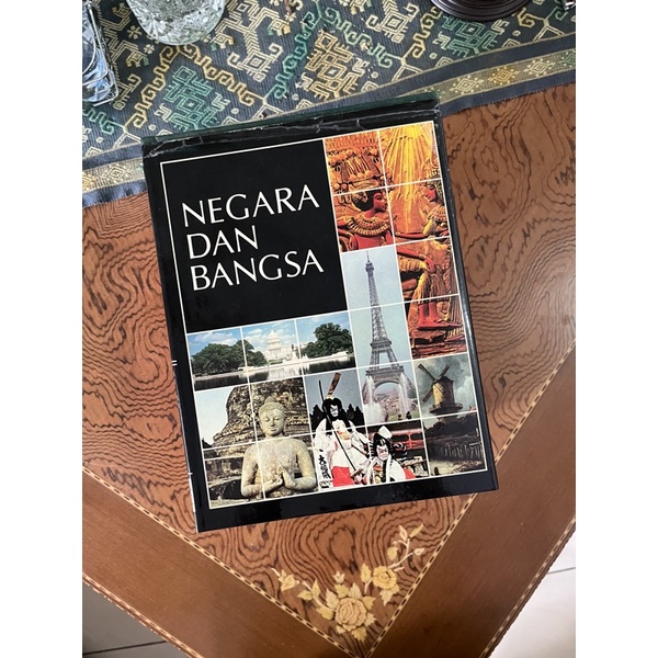Ensiklopedia Negara dan Bangsa Grolier (Bundle)