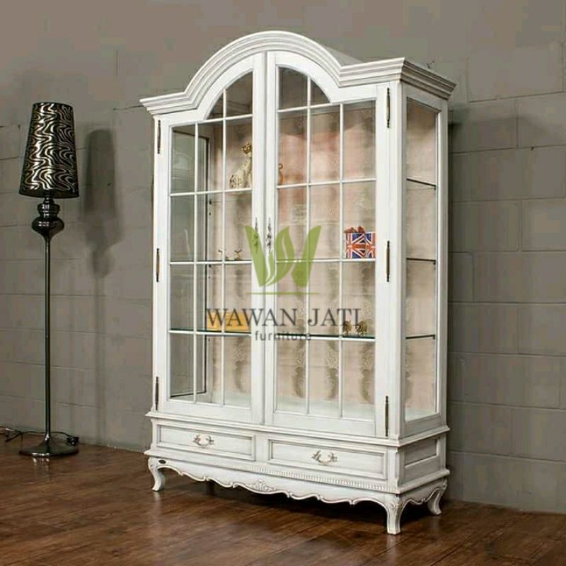 lemari hias atau pajangan minimalis duco