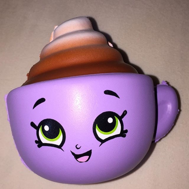 

Squish Dee Lish (hot chocolate)