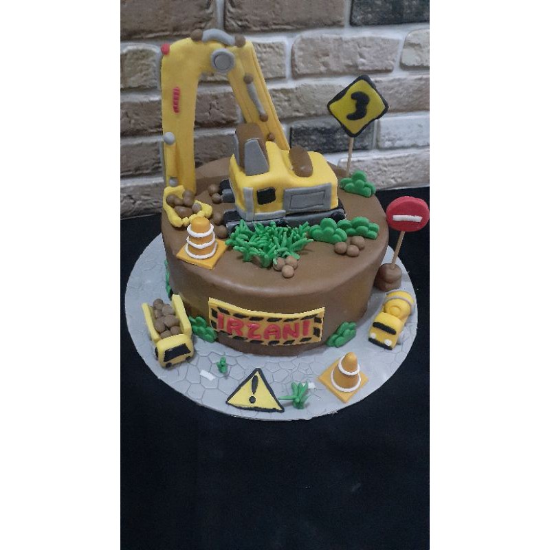 

KUE EXCAVATOR