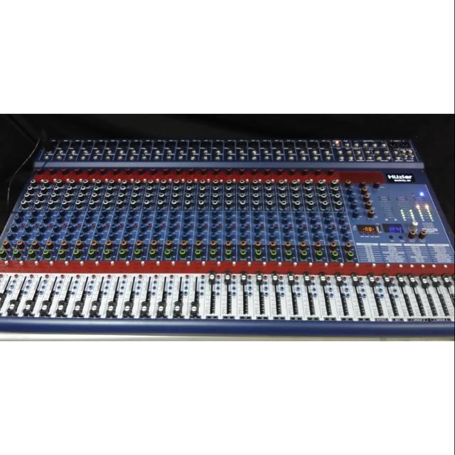 MIXER AUDIO HUZLER MARVEL 24 (24 CHANNEL) MIXER 24CHANNEL