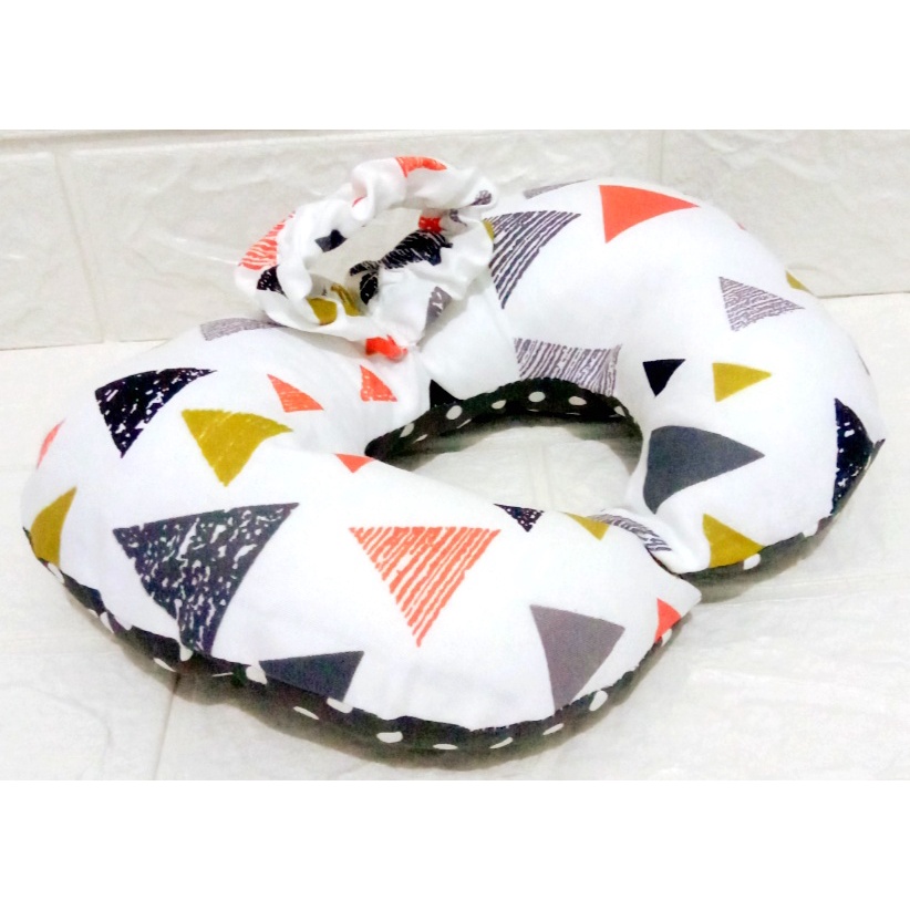 Bantal Dot bayi / Bantal Susu Bayi Anti Pegal / Bantal Penyangga Botol Susu Bayi