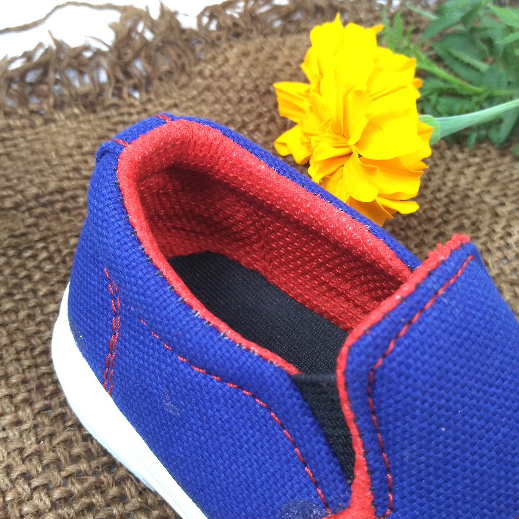 HQo Sepatu Anak Laki - Laki Slip On / Sepatu Anak Cowok / Sepatu Anak Casual / Superman Biru