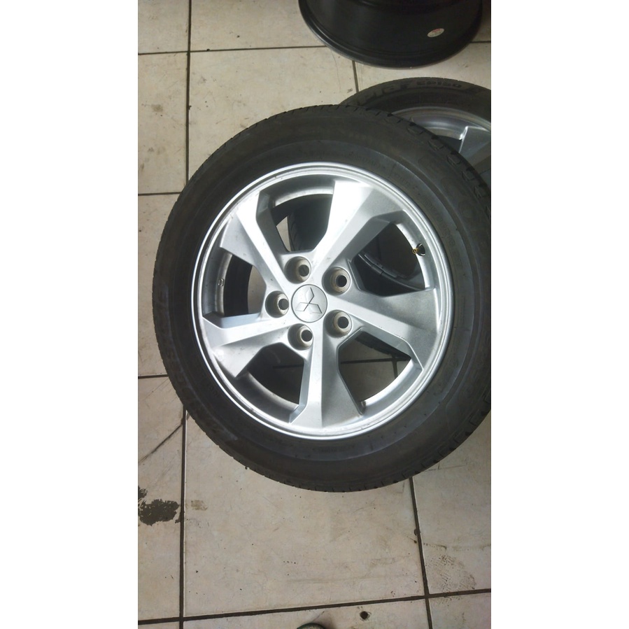 oem xpander ring 16 + ban bridgestone 205 55 r16