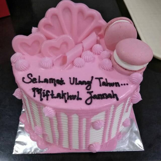 

Blackforest klasik / birthday cake / kue ulang tahun / anniversary cake / custom cake