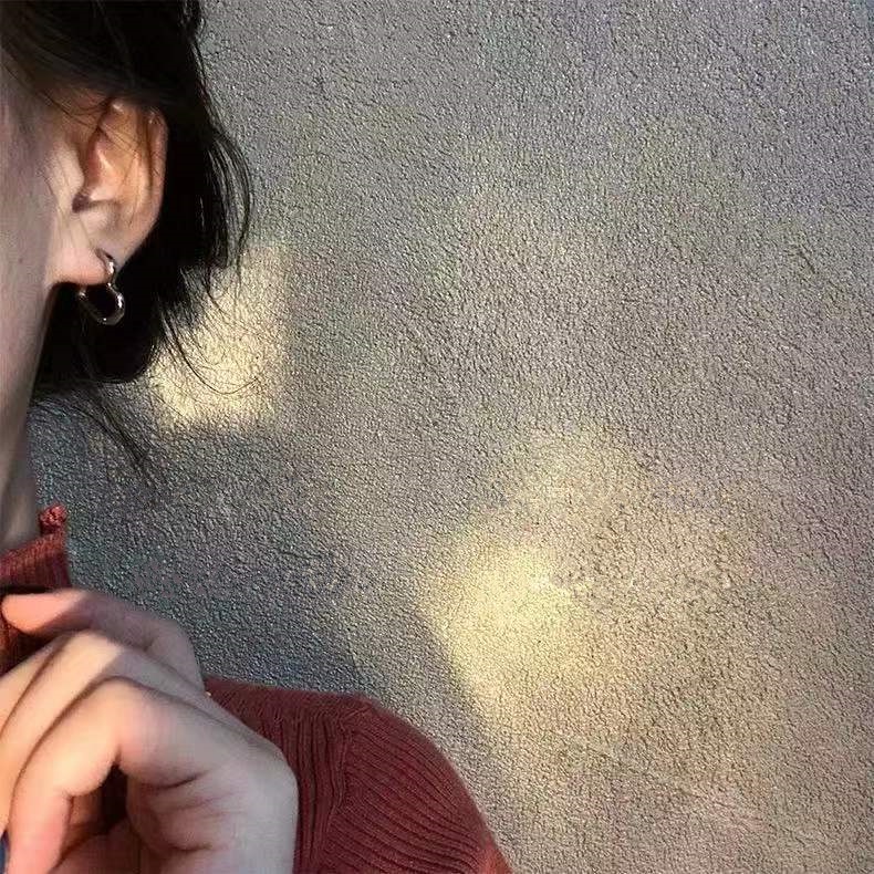 Anting Bentuk Hati Gaya Hip Hop