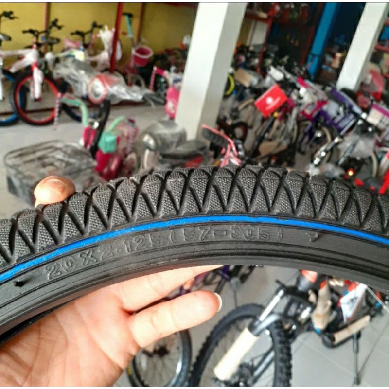 ban luar sepeda 20×2.125