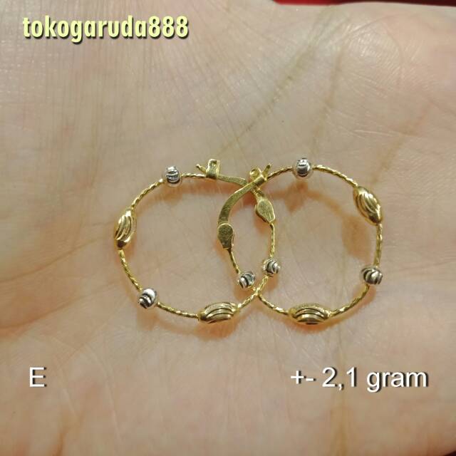 Anting giwang anak dan dewasa emas asli kadar 700 70% 22 bulat besar merica kerawang 3 dimensi oval hoops