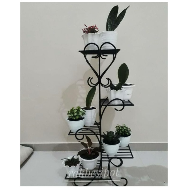 rak bunga besi/rak bunga minimalis/ rak pot motiv love T90
