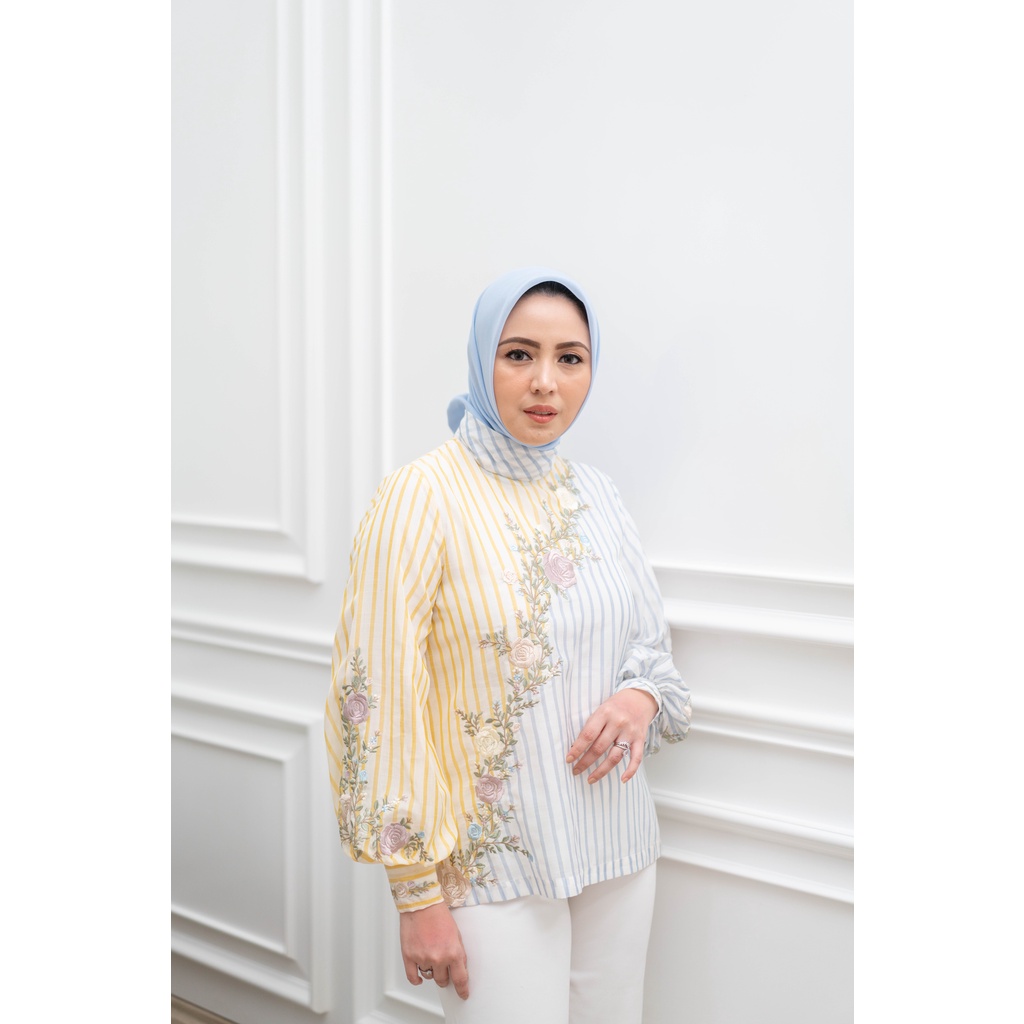 YOURA TOP - AYU DYAH ANDARI