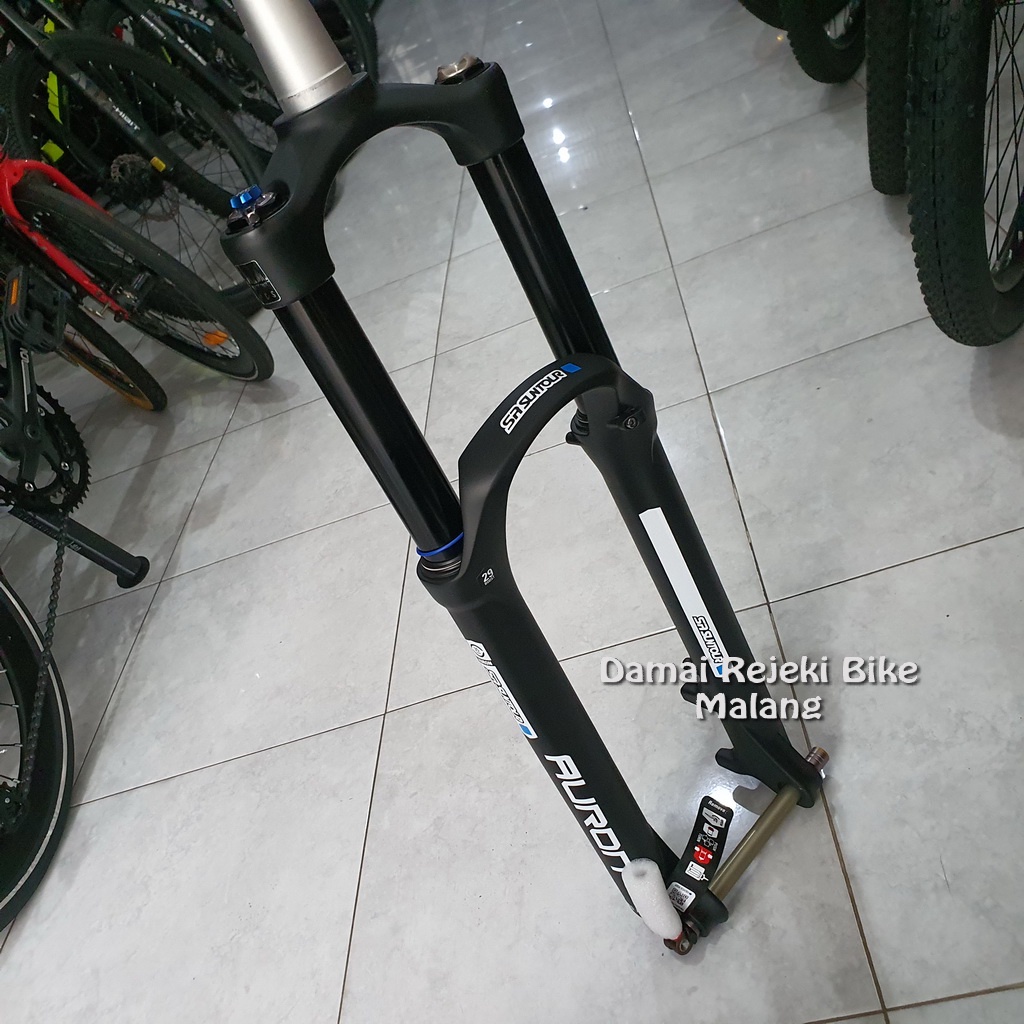 Fork 29" 29er Suntour Auron 35 Boost EQ
