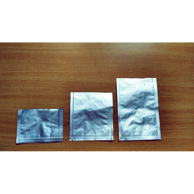 Kemasan sachet bungkus alumunium foil 6x8 cm 6 gram