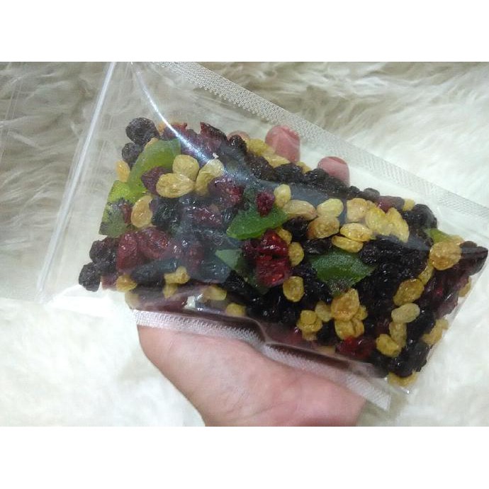 

Mixed Fruits (Dried Kiwi, Cranberry, Golden raisin, Black raisin