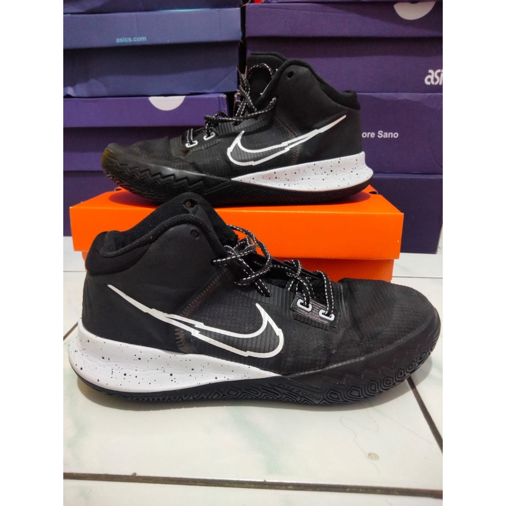 PROMO SEPATU BASKET/VOLI KYRIE FLYTRAP SECOND ORIGINAL SIZE 42