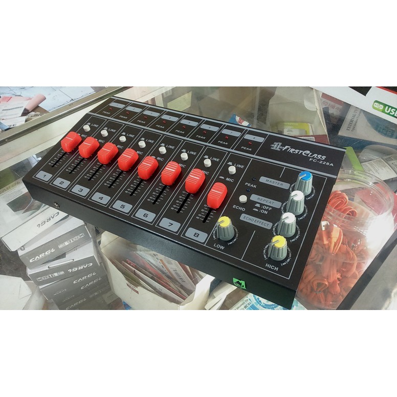 MIXER 8 CHANNEL LIVE UNIVERSAL FIRECLASS PROFESSIONAL