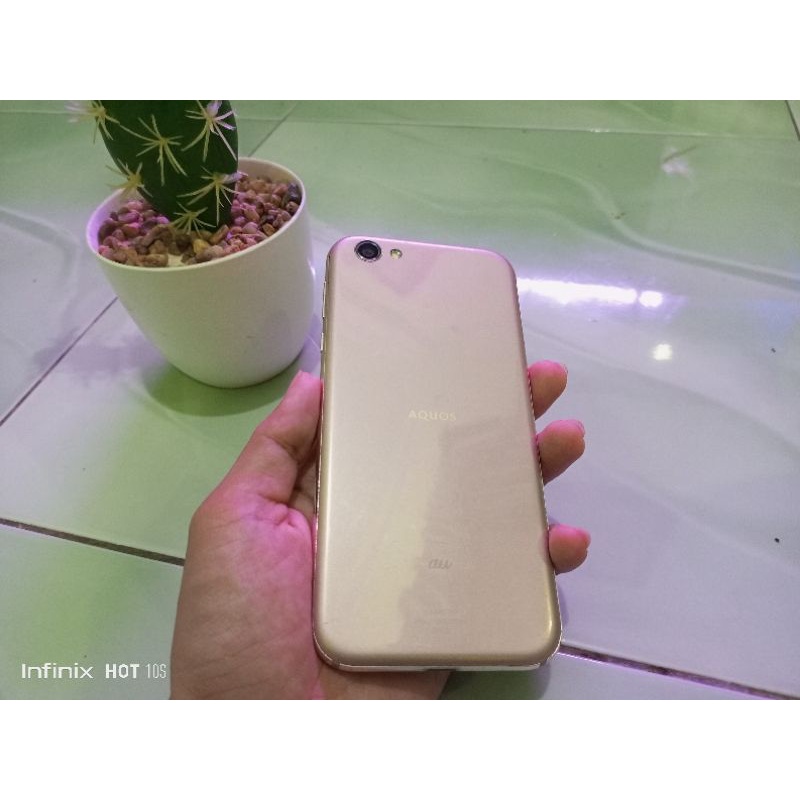 sharp Aquos r shv39 4/64 all operator hp gaming murah bukan Sony xz1 xz2 xz3 shv42