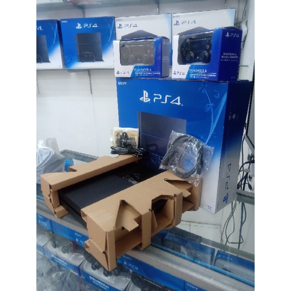 ps4 fat hen HDD 500gb full game bisa request paket fullset 2 stik op wireless