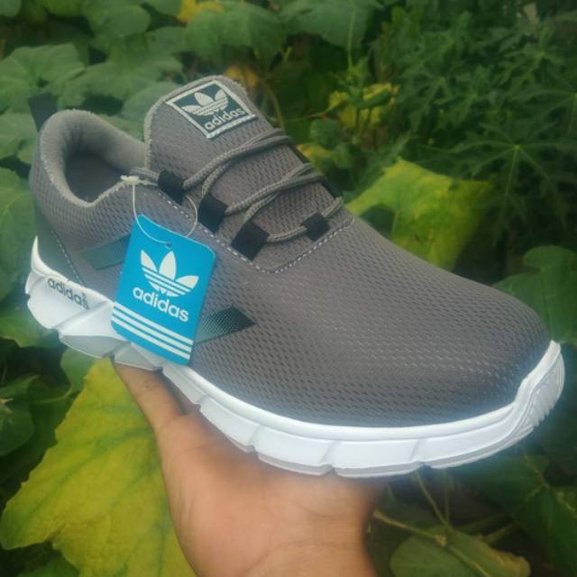 Sneakers adidas slip on termurah running pria/wanita