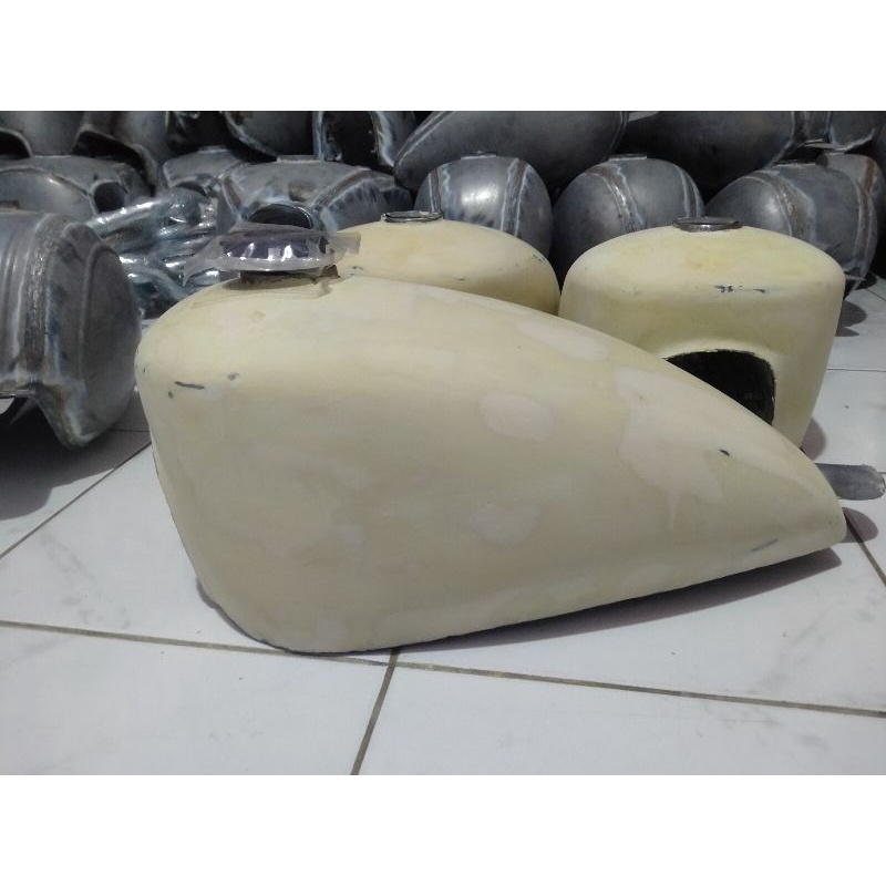 Tangki sposter full dempul Tangki custom Tangki Chopper Tangki Japstyle