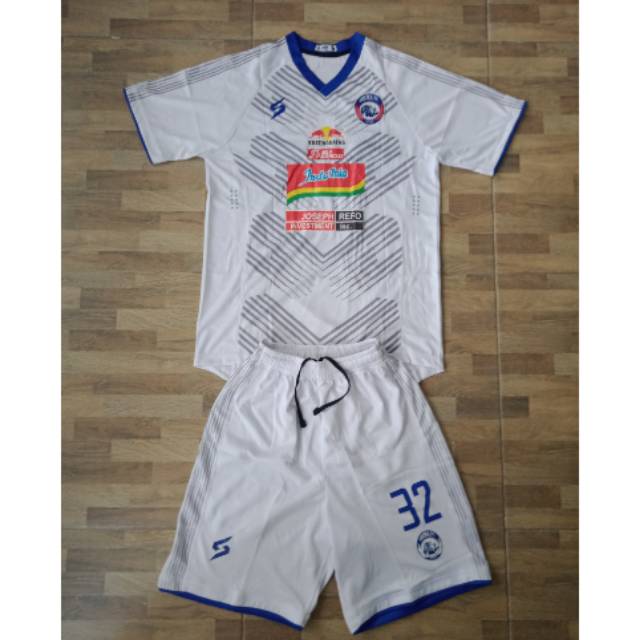 Jersey Arema FC away 2020 piala gubernur Jatim