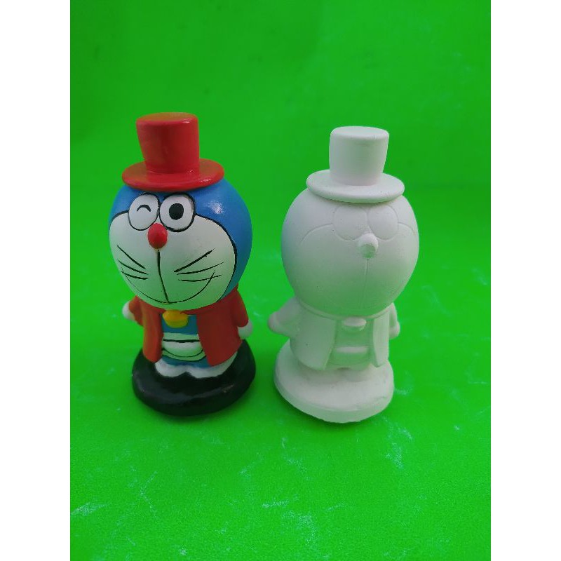 patung lukis gipsum mainan edukasi anak (doraemon topi)harga termasuk buble warp