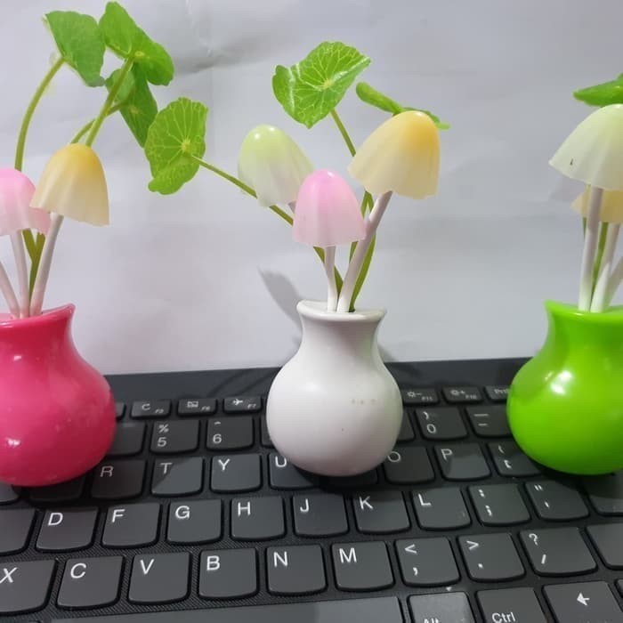 Lampu Tidur Jamur Bunga Avatar Mini Sensor Cahaya / Night Sleep Mini Cup Mushroom Lamp / Lampu Tidur Hias Kamar LED Warna Sensor