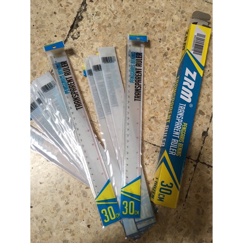 

penggaris plastik bening 30 cm