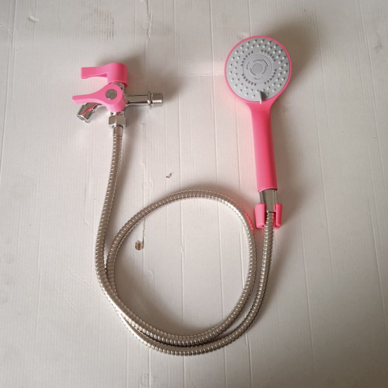 Hand Shower Set Pink Fuscia Terbaru Shower 3 Mode Air + Kran Cabang Pink + Selang Pink + Hanger Pink