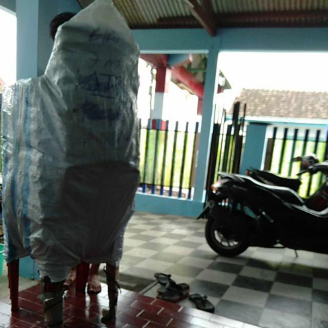 Kursi Plastik Sender Tangan Napolly 809