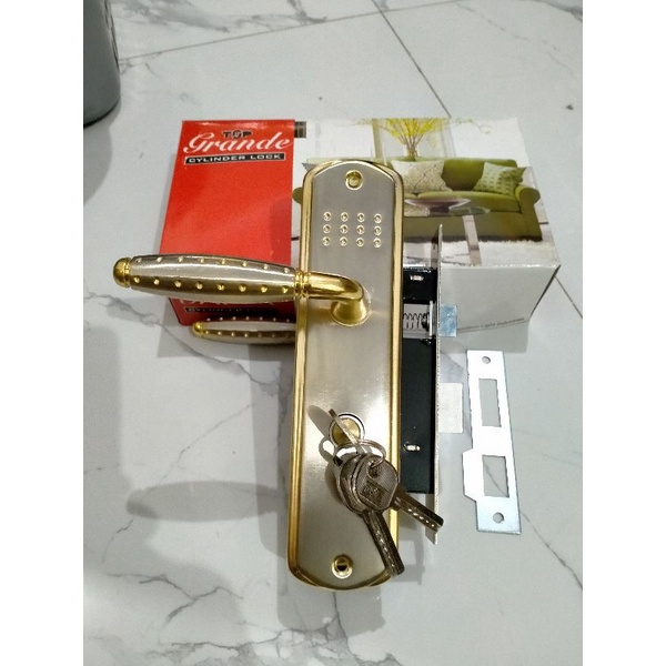 Kunci pintu top grande silinder handle pintu komplit