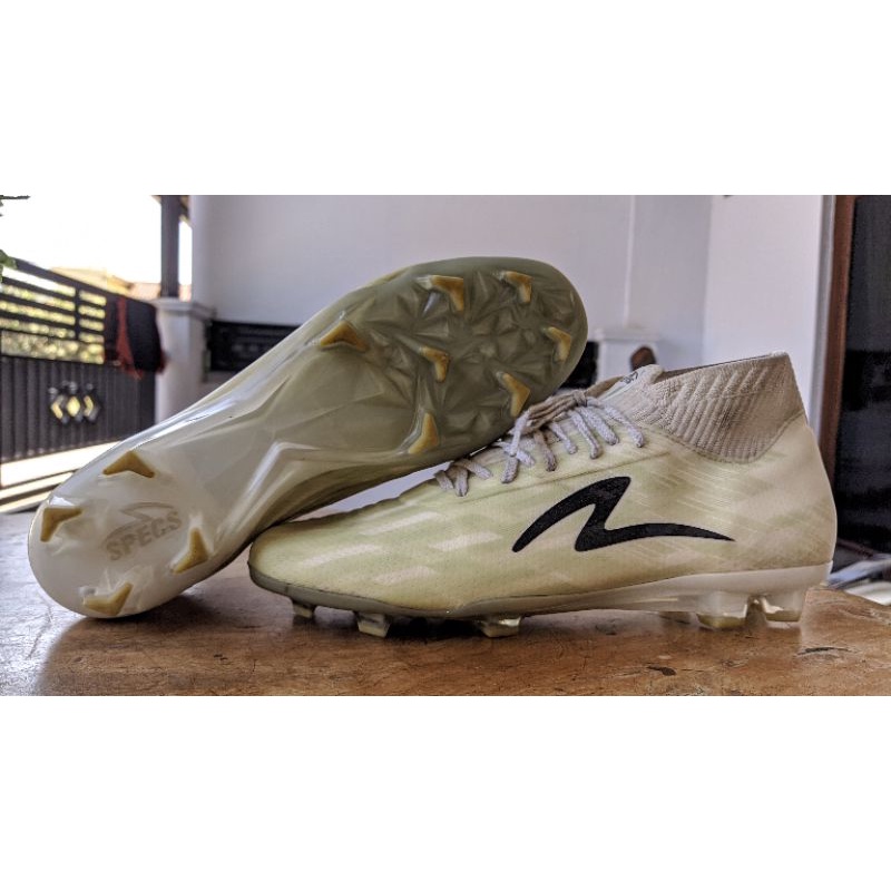sepatu futsal Specs lightspeed ii elite FG