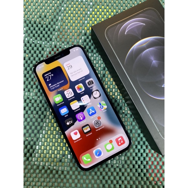 iPhone 12 Pro 128GB Ex Garansi Resmi iBox 15/08/2022 Fullset original Like New