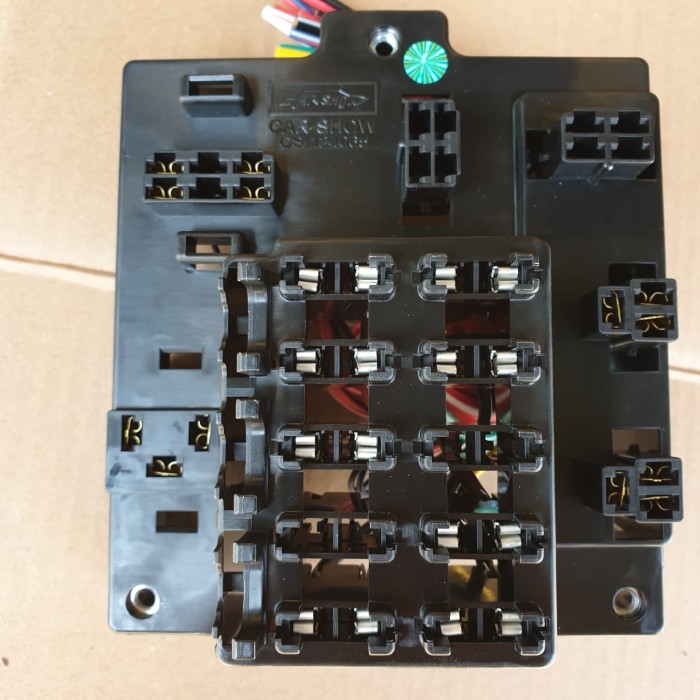 Box Sekring Fuse Box Mitsubishi ColtDiesel CANTER