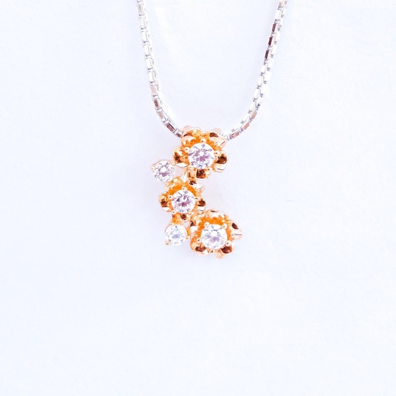 Liontin Flower Jasmine by Sandra Dewi Gold 18K PD200358