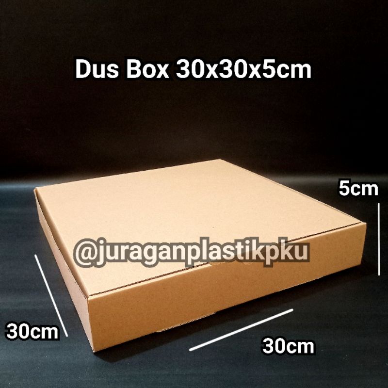 

Dus Box Pizza 30x30x5 cm Tebal | Kotak Kemasan Baju Figura Kue Aksesoris Kraft Coklat 30x30