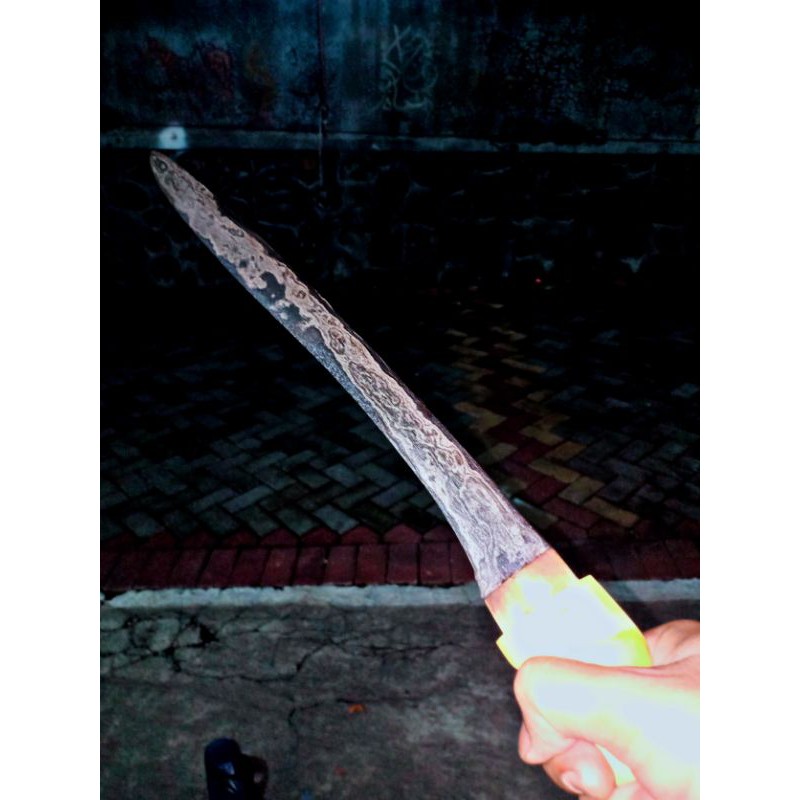 Pusaka pedang suduk maru sepuh