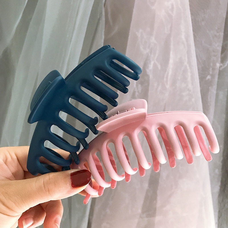 Women Korean Solid Elegant Big Hair Claws Clips /Fashion Frosted Acrylic Shower Crab Clamps Shark Clip/Chic Girls Hair Accessories