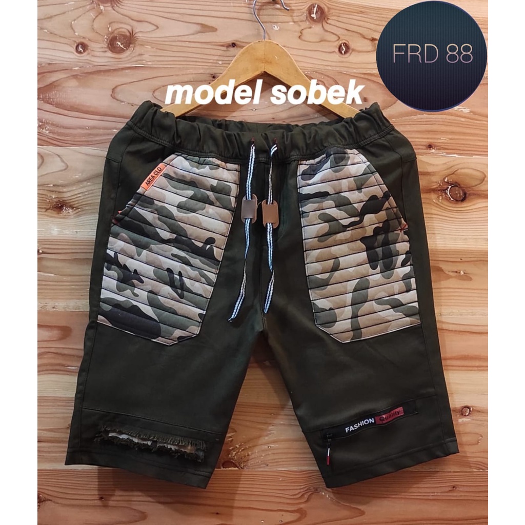 CELANA PENDEK PRIA DEWASA BYK PILIHAN MOTIF TERBARU/CELANA PENDEK DISTRO/CELANA PENDEK CHINOS /CARGO/KOREA/DISTRO CASUAL/SANTAI/PANTAI