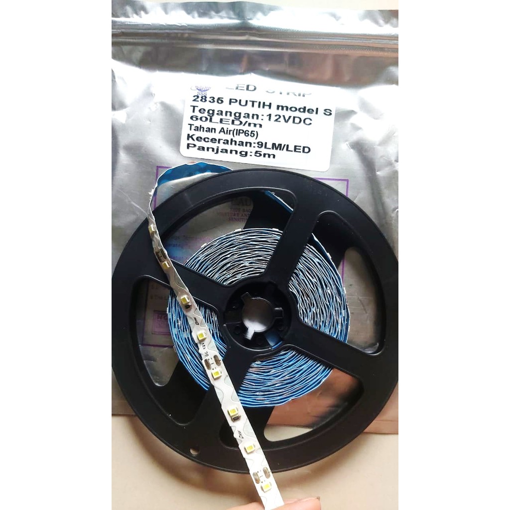 LED Strip Flexible 2835 300 LED per Rol 12V - Model S Putih