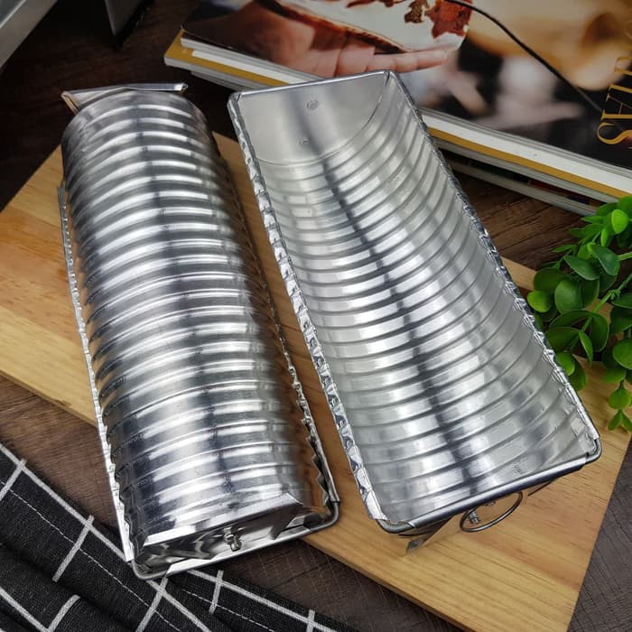 Cetakan/Loyang Kue Semangka Setengah Lingkaran Aluminium Dengan Kaki