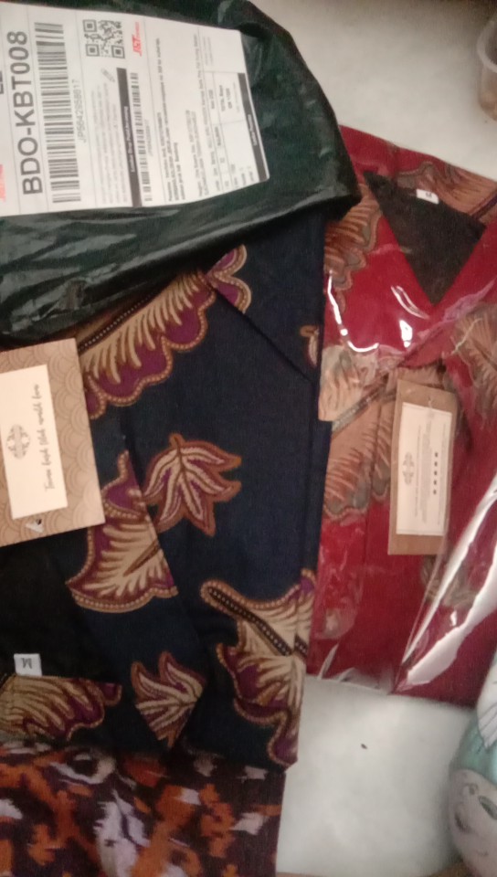 Wulu Biru Pendek Kemeja Batik Pria Full Furing Bahan Katun Halus Primisima