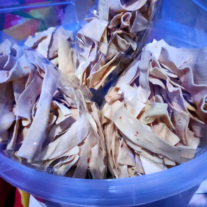 

ds201fs Kerupuk Selondok Manis Mentah 1 Kg Dscscv