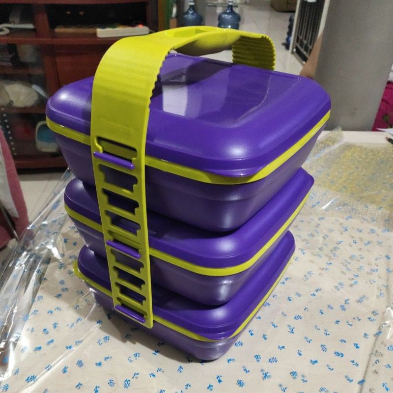Tupperware Rantang 3 Susun Purple