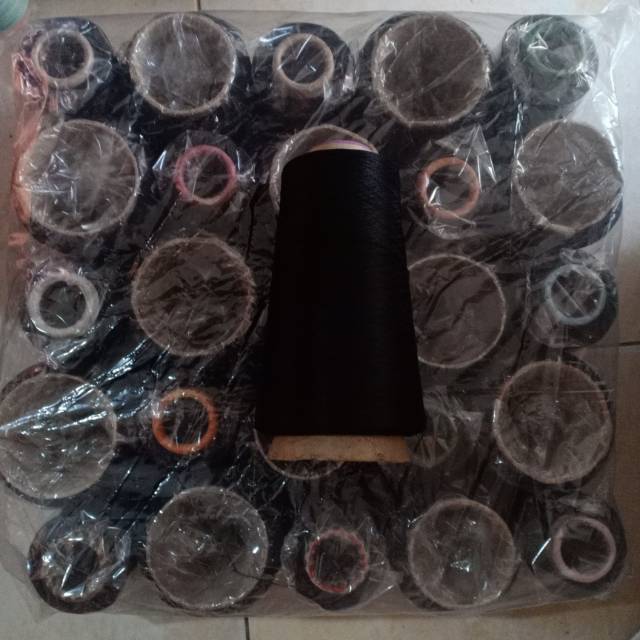 (COD)Polyster hitam tanggung.200gram murah benang kuat